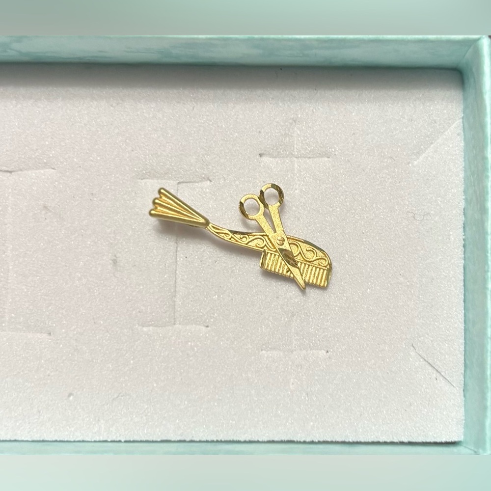 14k Gold Scissors and Comb Charm